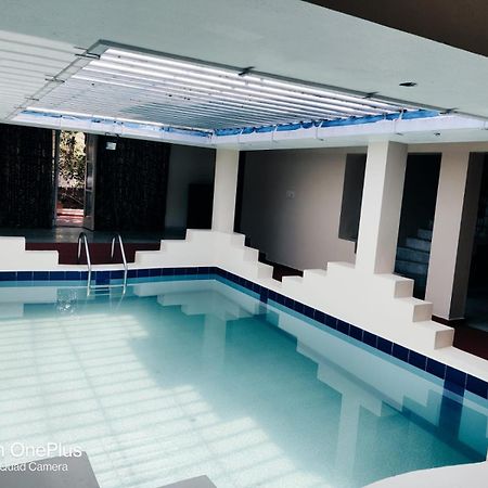 Victoria Resort Chennai Zewnętrze zdjęcie